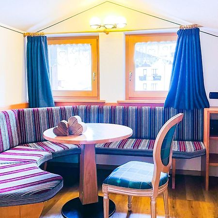 Hotel Galli Лівіньо Екстер'єр фото