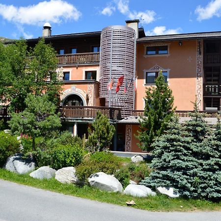 Hotel Galli Лівіньо Екстер'єр фото