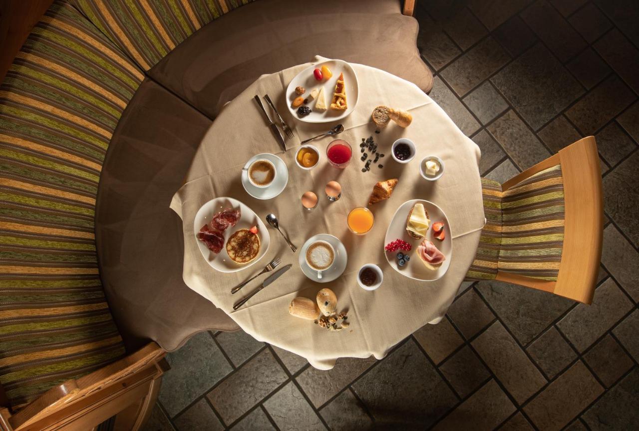Hotel Galli Лівіньо Екстер'єр фото