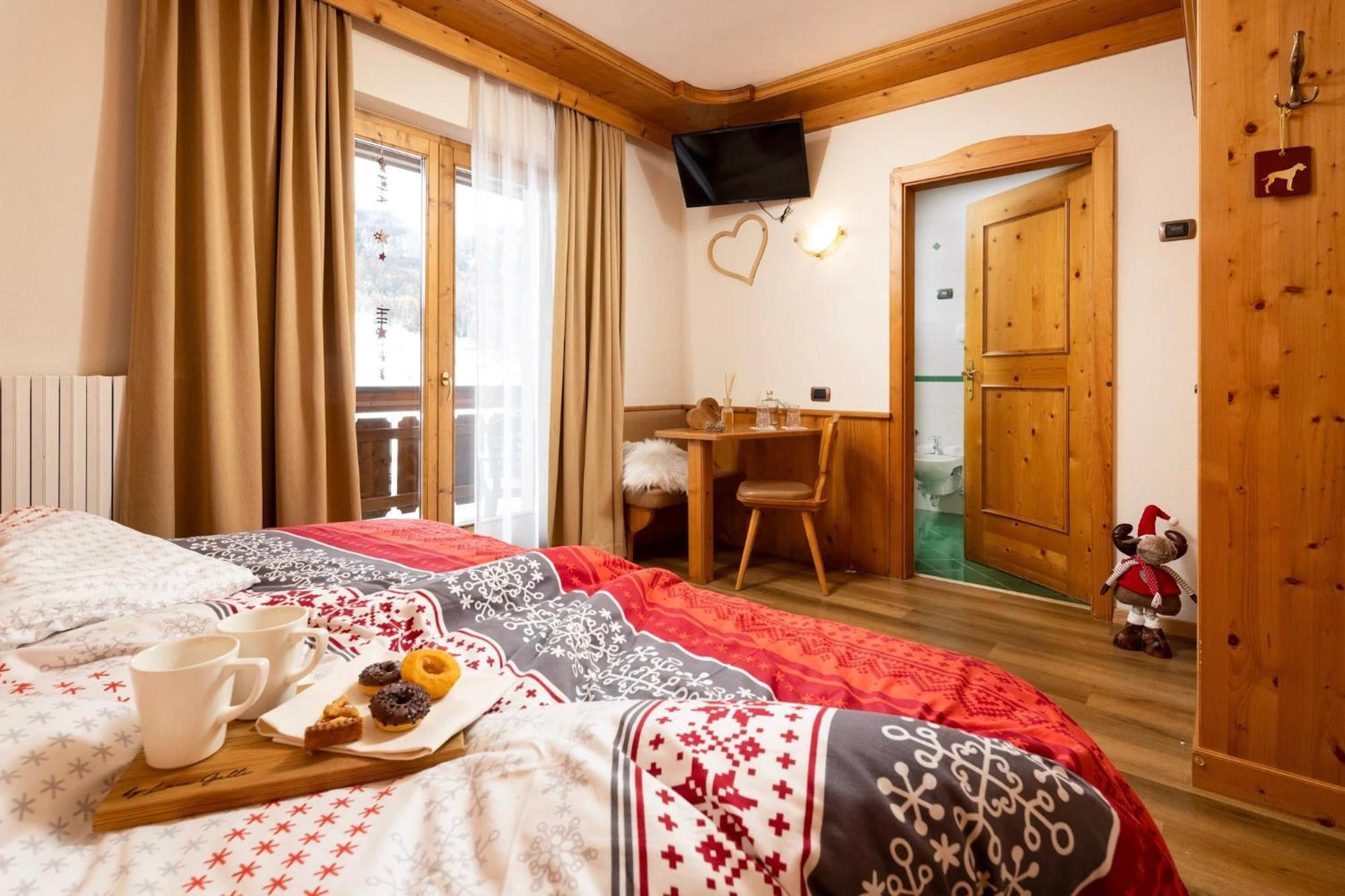 Hotel Galli Лівіньо Екстер'єр фото