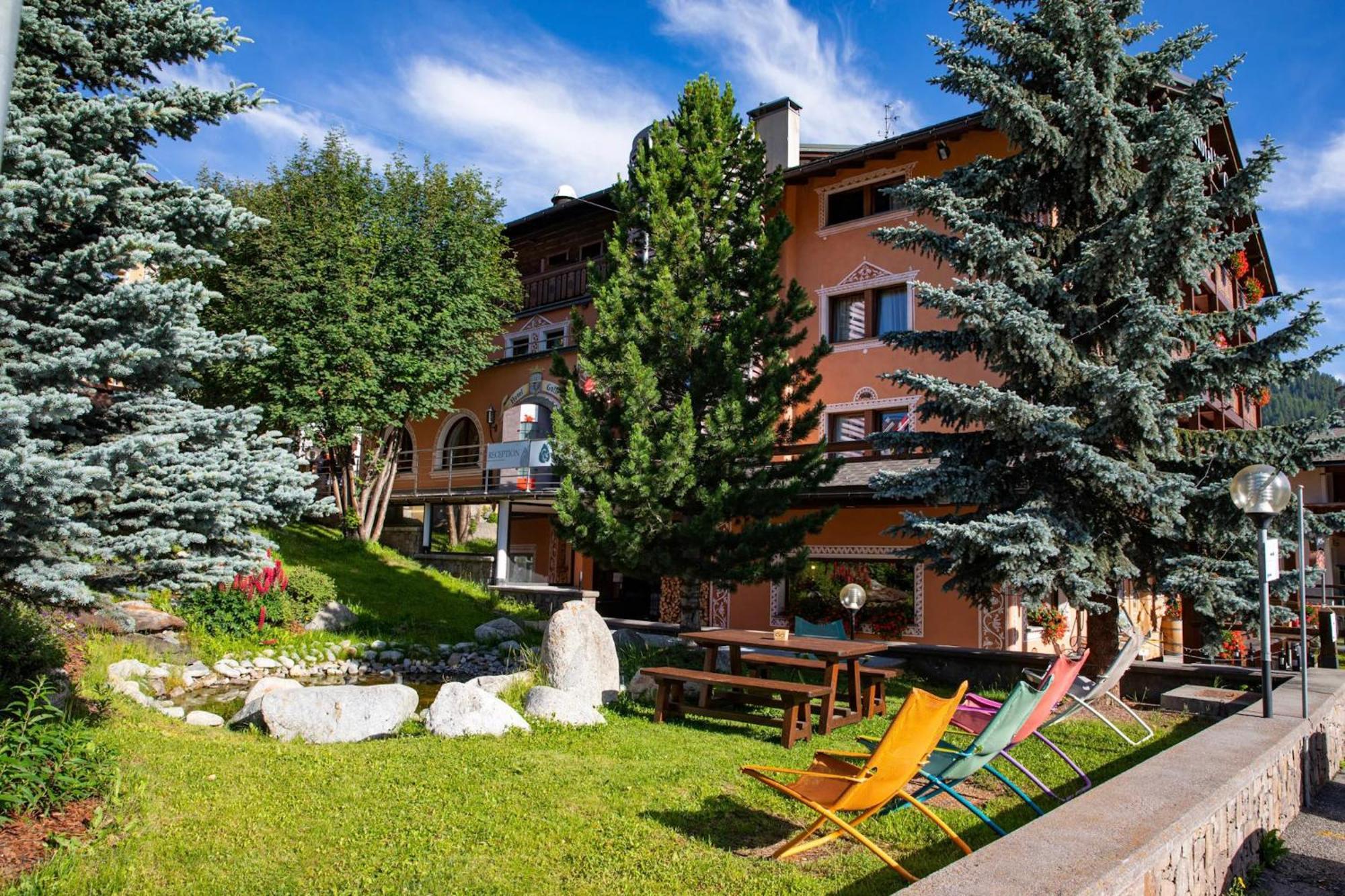 Hotel Galli Лівіньо Екстер'єр фото
