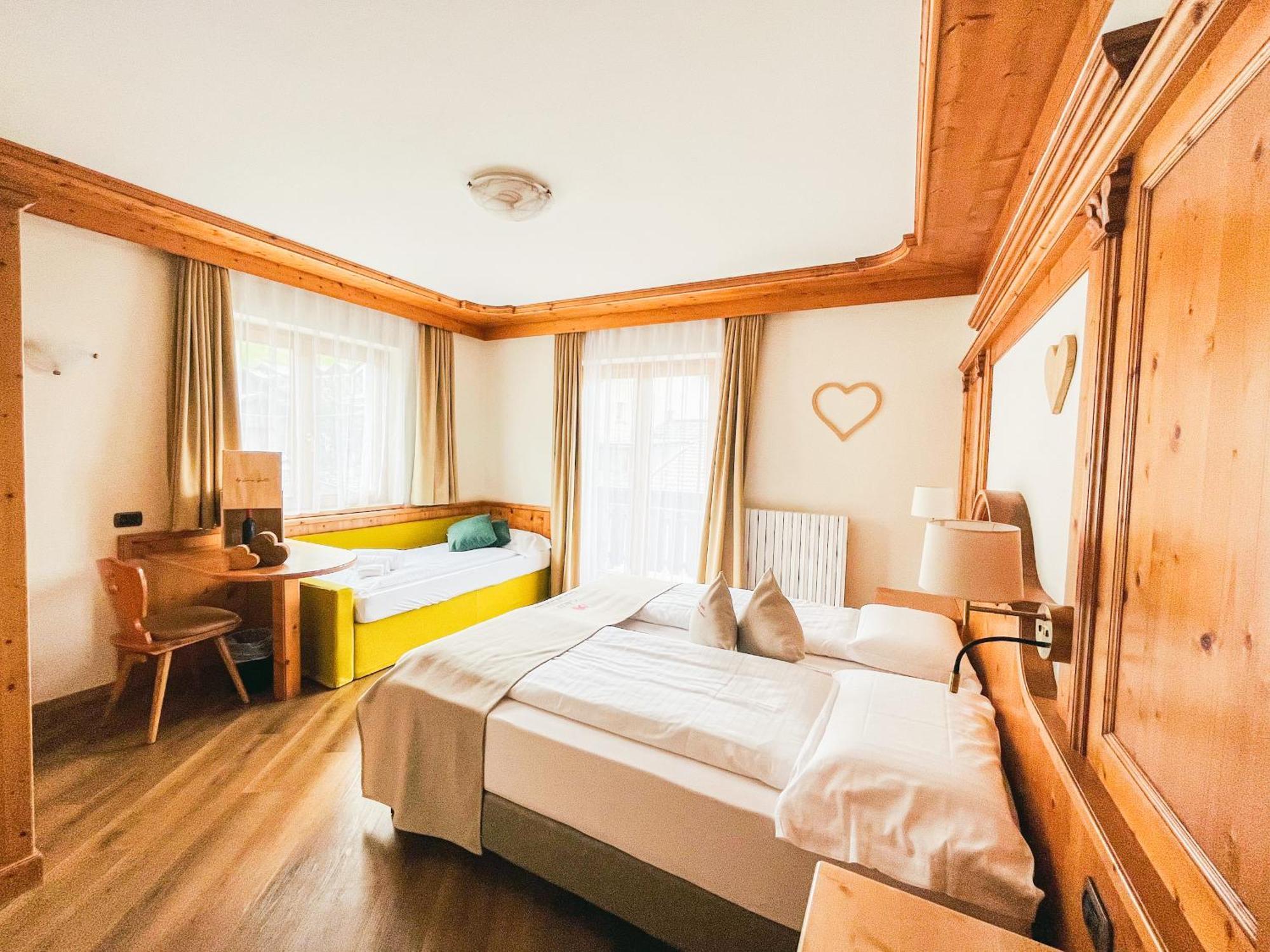 Hotel Galli Лівіньо Екстер'єр фото