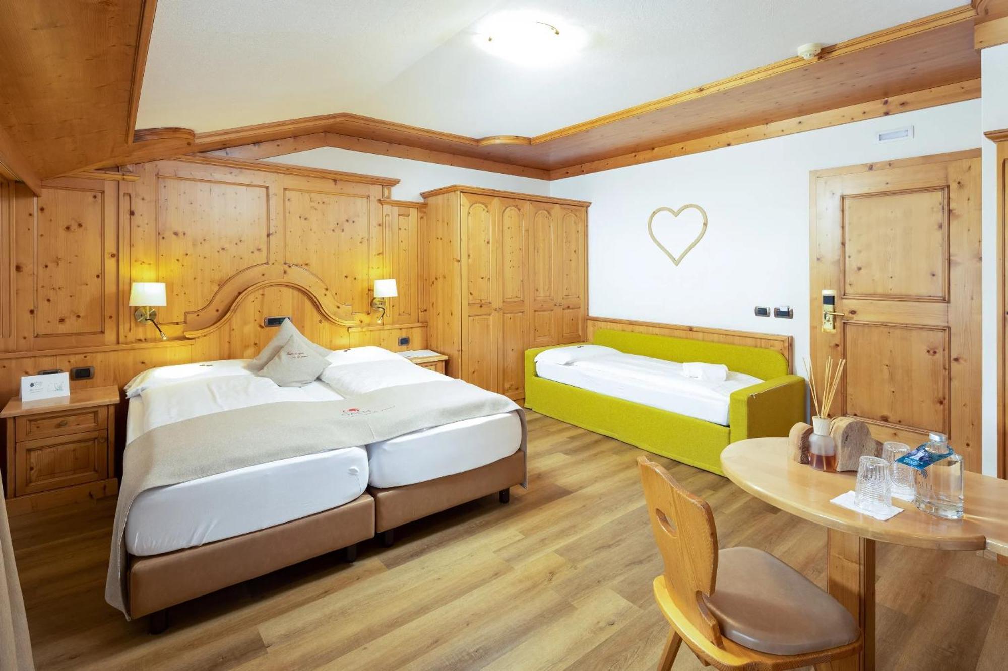 Hotel Galli Лівіньо Екстер'єр фото